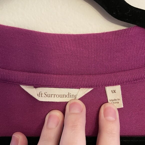 Soft Surroundings 1X Fuchsia Knit V-Neck Long Sleeve Overlay Madeline Tunic Top - Picture 8 of 11